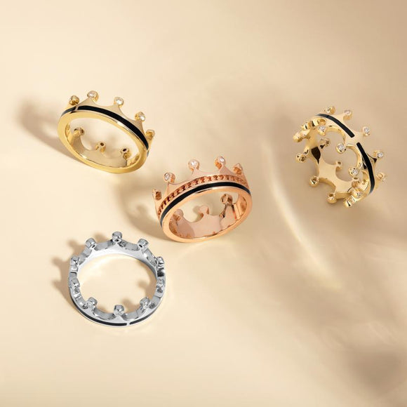 18ct White Gold Whitby Jet Diamond Tiara Patterned Band Ring. R1222.