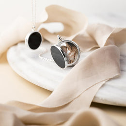 Sterling Silver Whitby Jet Small Round Locket, P3549C.