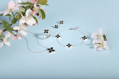 Sterling Silver Whitby Jet Bloom Flower Ball Edge Bracelet B1272